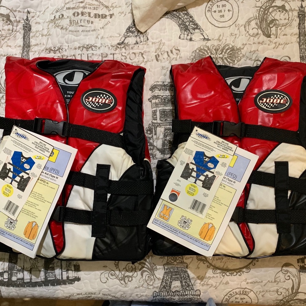 Jobie Life Vest, Youth 50-90lbs